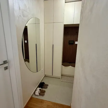 Xenia Corner Apartament