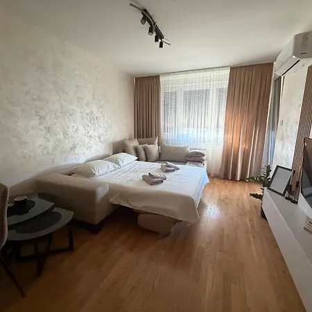 Apartament Xenia Corner *