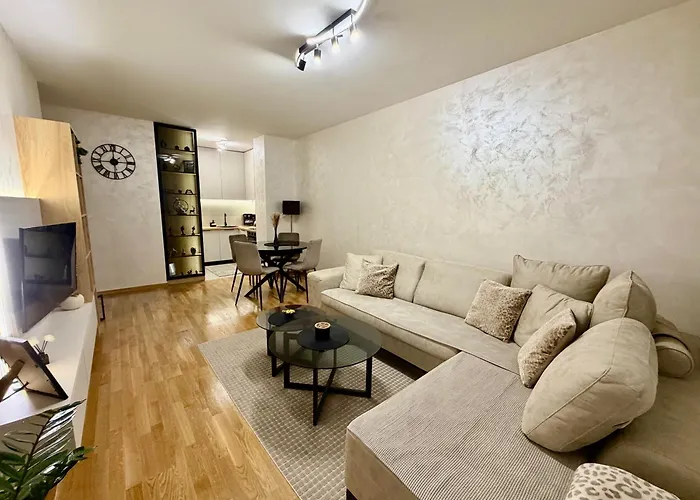 Xenia Corner Apartman